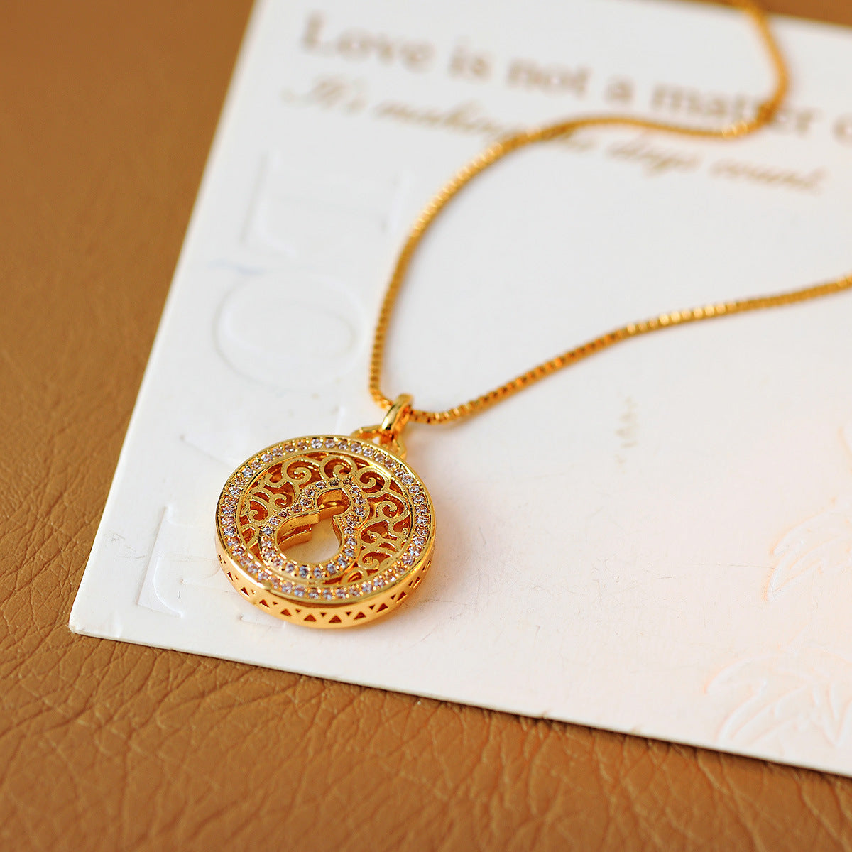 Vietnam Sand Gold Hollow Carved Gourd Necklace Round Pendant Luxurious Inlaid Gold Jewelry Vintage Fortune Necklace