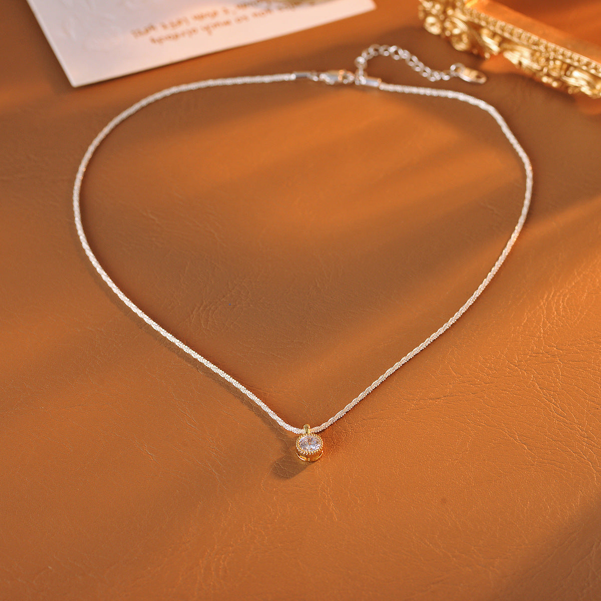 Zircon Necklace Pendant Hot-Selling Light Luxury Style Niche Design Fashion Simple High-End Neck Jewelry