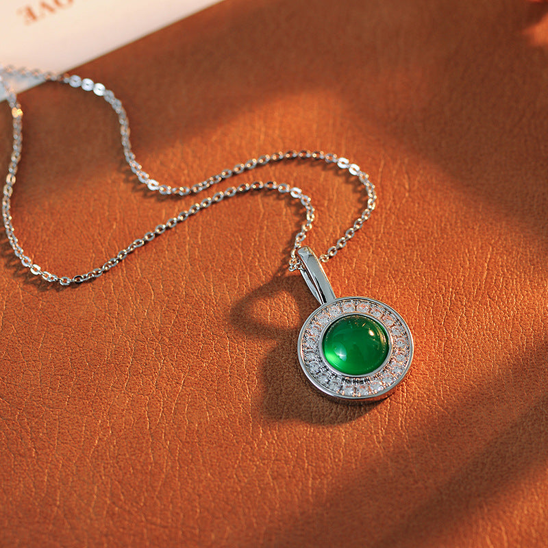 New Chinese Style Green Chalcedony Round Pendant Necklace Fashionable Commuting Versatile Elegant Personality Necklace