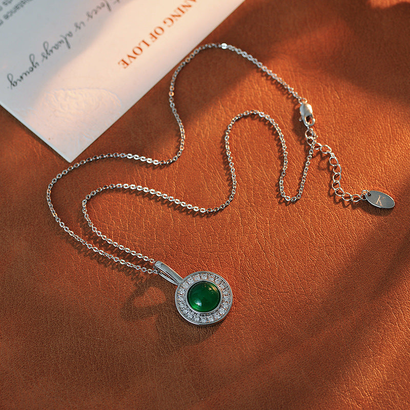 New Chinese Style Green Chalcedony Round Pendant Necklace Fashionable Commuting Versatile Elegant Personality Necklace