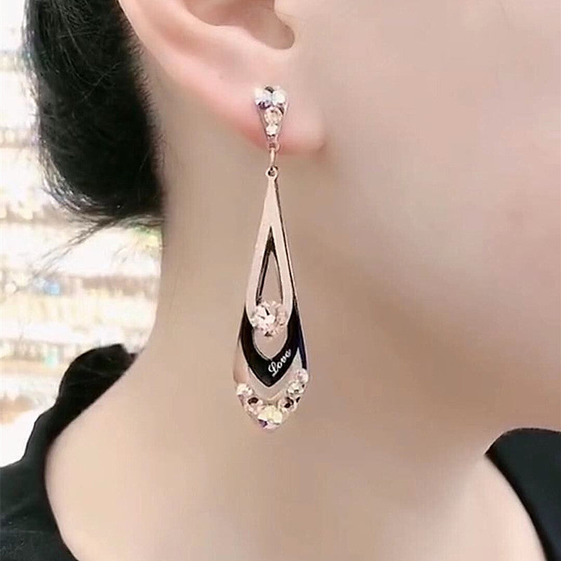Korean Style Diamond-Studded Rhombus Matte Titanium Steel Long Earrings for Women Versatile Face-Slimming Earrings Internet Celebrity Ear Accessories