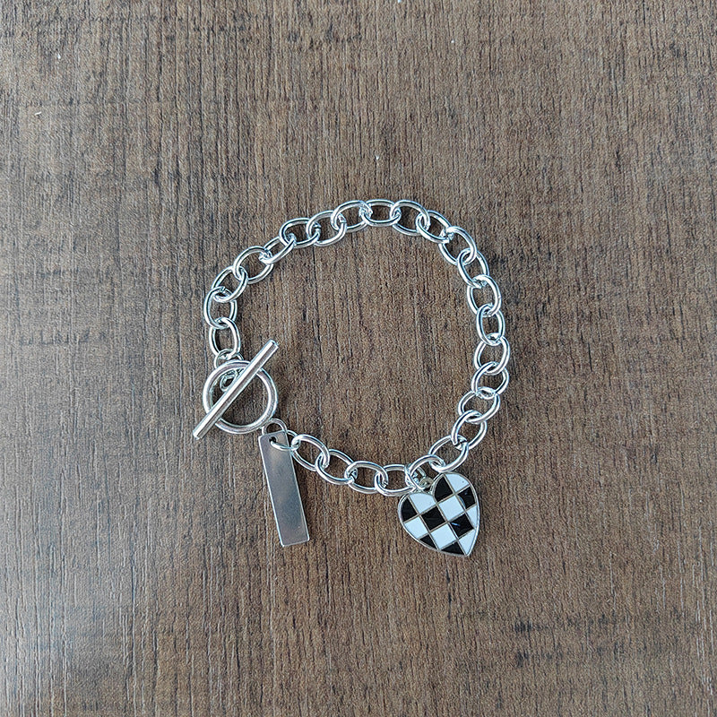 Unique Design Checkerboard Heart Pendant Bracelet for Women Trendy Cool Simple Fashion Bangle Accessories Japanese Korean Style