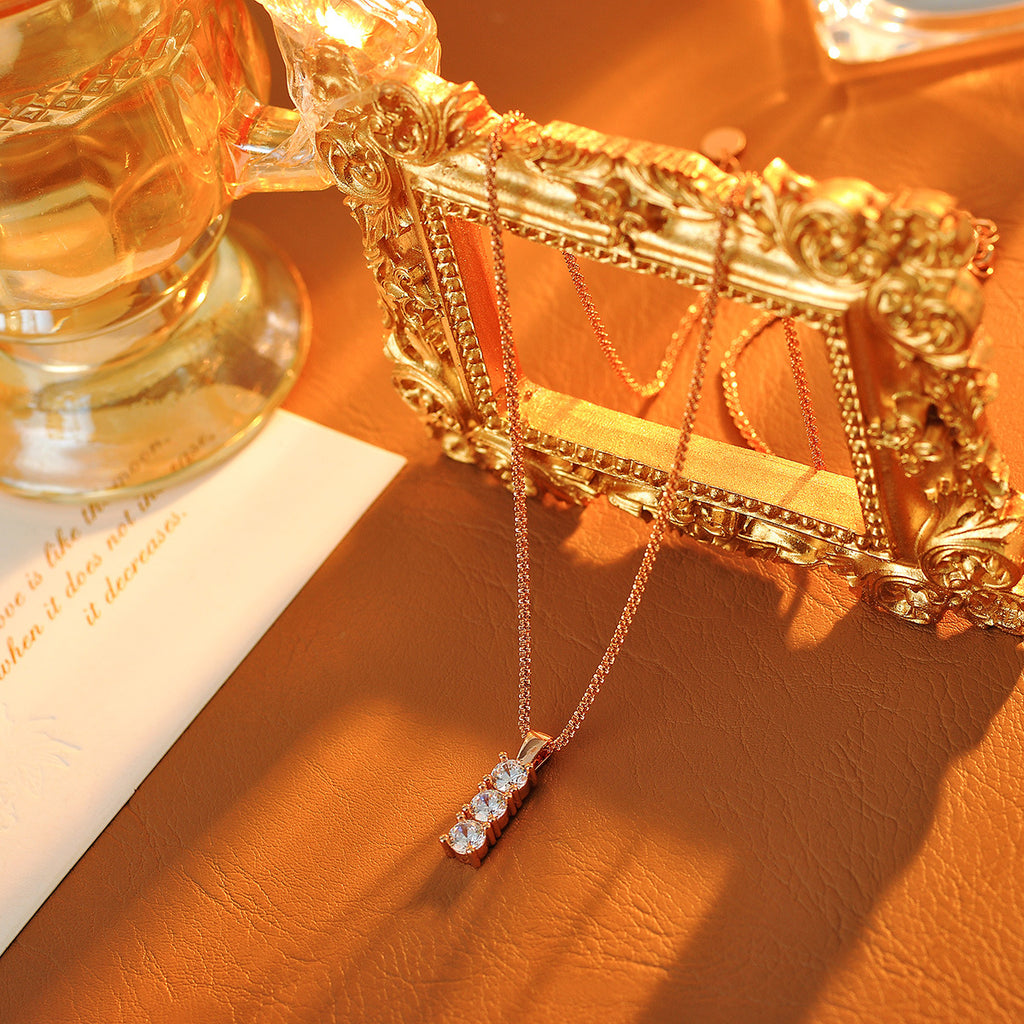 TikTok Live Room Hot-Selling Starry Sky Necklace Versatile High-End Light Luxury Niche Design Collarbone Chain