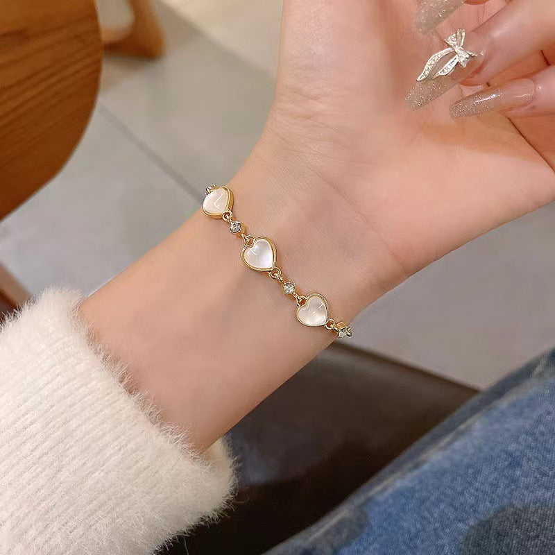 Korean Version Light Luxury Fresh Cat Eye Heart Bracelet for Women Fashion Accessories High-end Summer Personality Versatile Bracelet