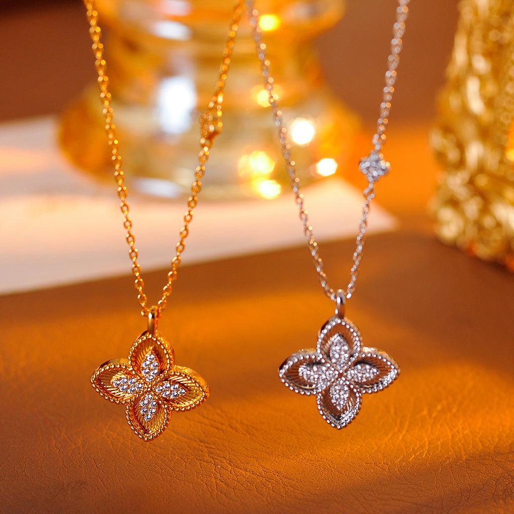 New Four-Leaf Flower French Retro Floral Necklace for Women, Light Luxury High-End Full Diamond Elegant Collarbone Chain