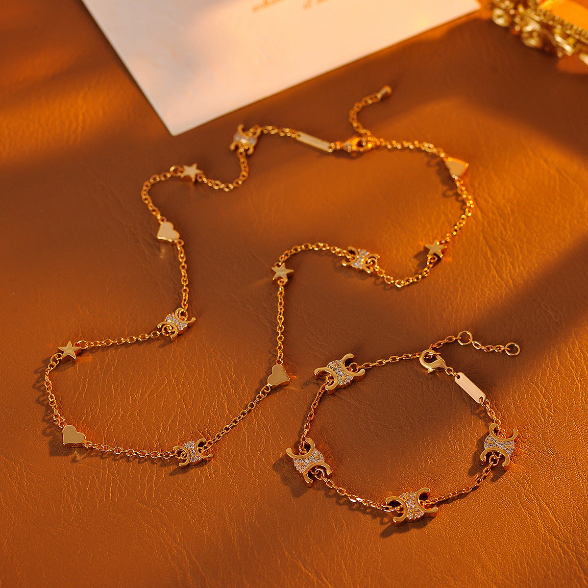 2025 New Arc de Triomphe Necklace for Women, European and American Light Luxury Niche Design, Vintage High-End Bracelet