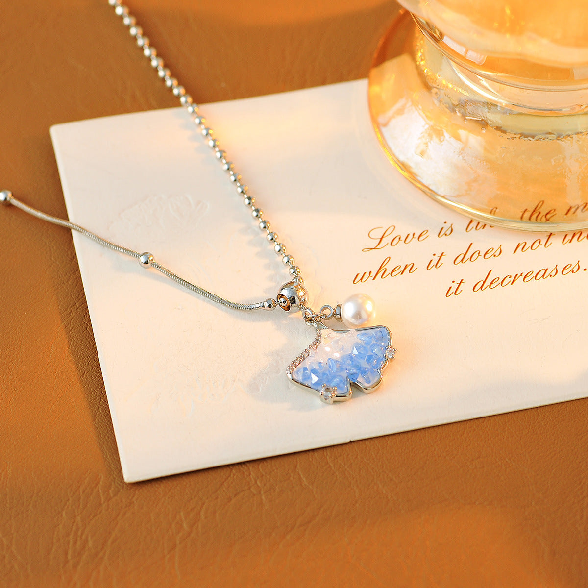 Unique Design Fashionable Versatile Brightening Necklace New Trendy Gradient Crystal Ginkgo Necklace