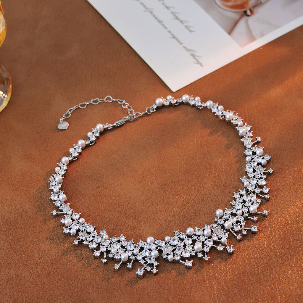 New Sparkling Nebula Pearl Necklace for Women, European and American Luxury Minimalist Style, Full Zircon Bowknot Choker