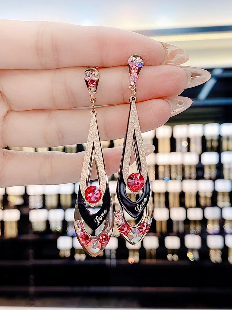 Korean Style Diamond-Studded Rhombus Matte Titanium Steel Long Earrings for Women Versatile Face-Slimming Earrings Internet Celebrity Ear Accessories