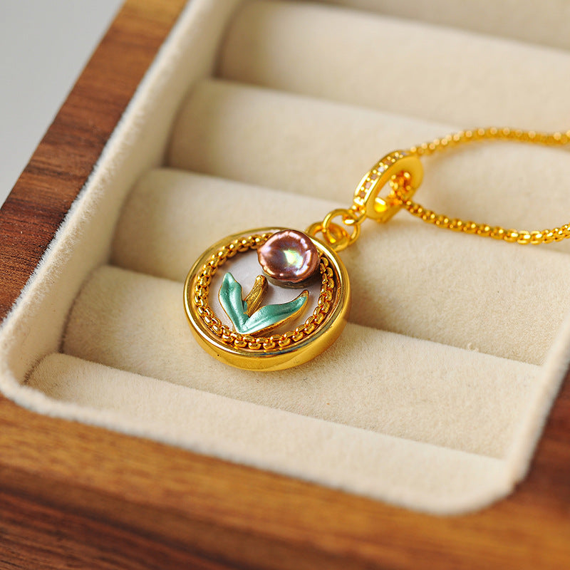 Vintage Style Pearl Necklace French Oil Painting Style Niche Design High-end Clavicle Chain Necklace