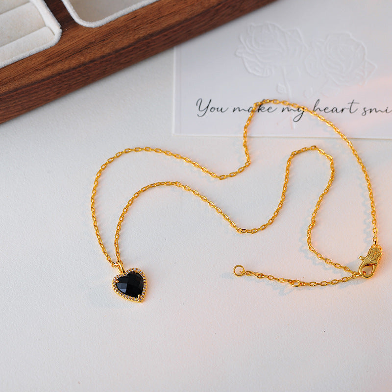 Cross-Border Fashion Full Diamond Heart Pendant Light Luxury Elegant Necklace for Women Internet Celebrity Versatile Collarbone Chain