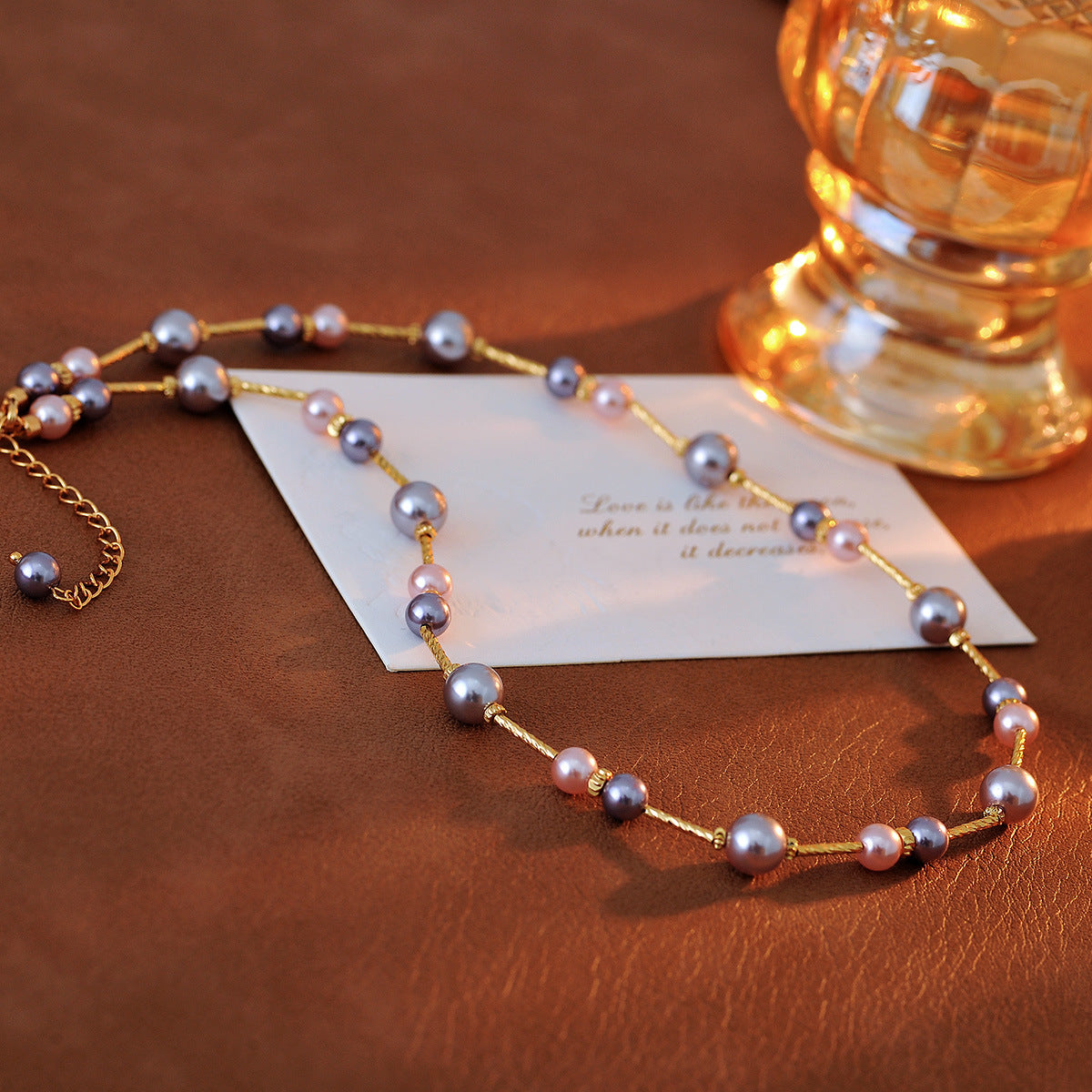 Original Candy Color Age-Reducing Mixed Color Strong Light Pearl Necklace Niche Design High-End Light Luxury Choker One Piece