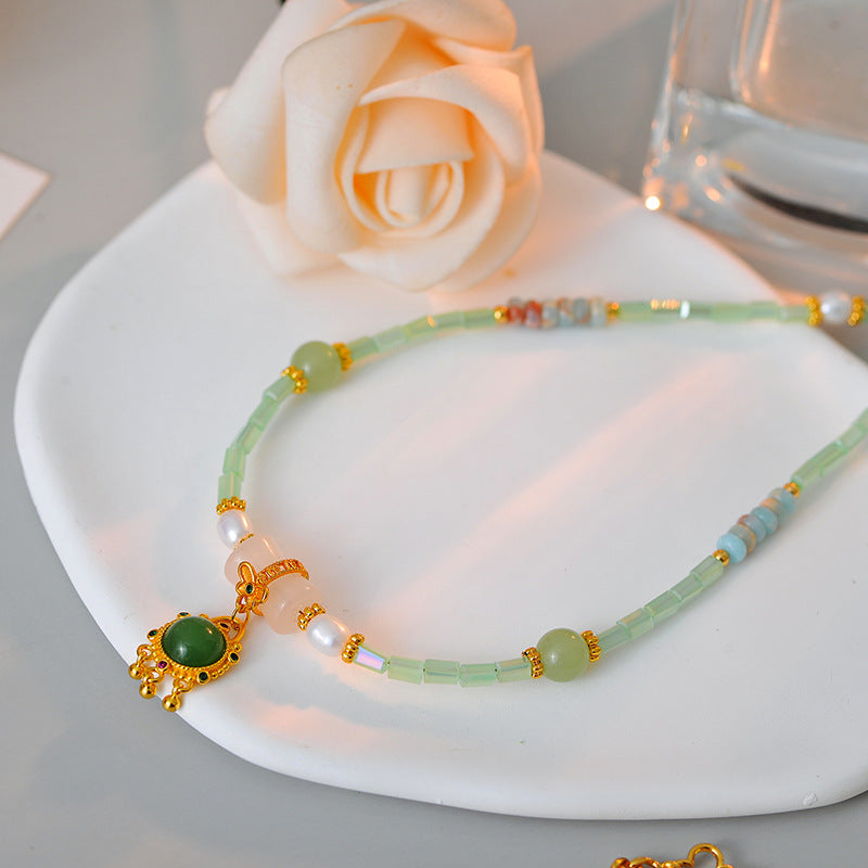 New Chinese Style High-end Fashionable Necklace Versatile Natural Stone Choker Pearl Collarbone Chain