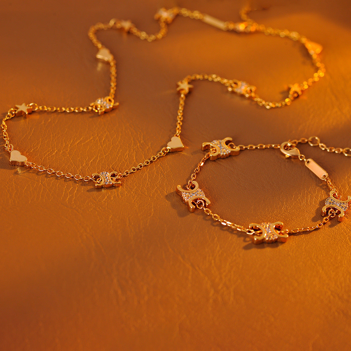 2025 New Arc de Triomphe Necklace for Women, European and American Light Luxury Niche Design, Vintage High-End Bracelet