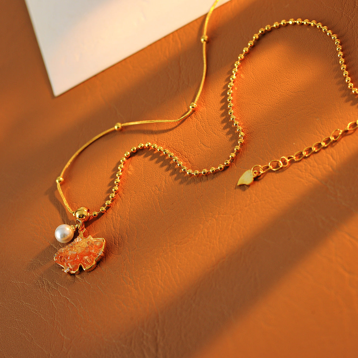 Unique Design Fashionable Versatile Brightening Necklace New Trendy Gradient Crystal Ginkgo Necklace