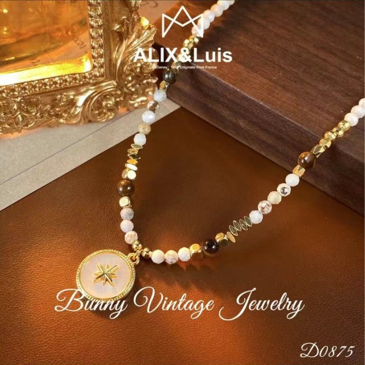 Vintage Hexagram Colorful Stone Necklace Light Luxury Niche High-end New Style Elegant High-end Collarbone Chain