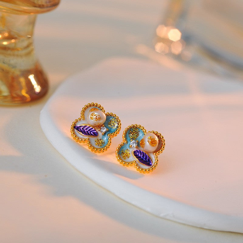 Oil Painting Style Enamel Four-Leaf Clover Necklace for Women Elegant Exquisite Simple Unique Design Collarbone Chain Fashion Sweater Chain