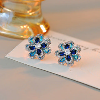 European and American Style Colorful Blue Zircon Flower Necklace Simple Three-Dimensional Camellia Pendant