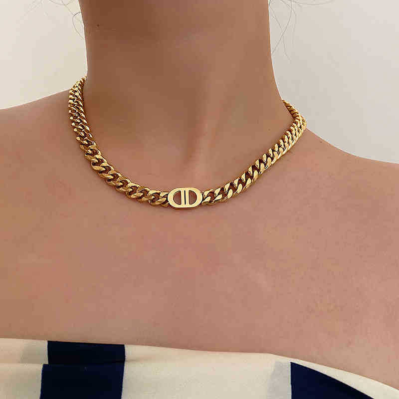 Heavy Industry High-Quality Thick Chain Gold Letter Titanium Steel Necklace for Women European and American Ins Internet Celebrity Hip-Hop Short Clavicle Chain Bracelet