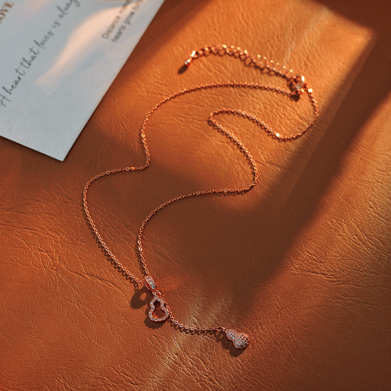 New Style Elegant Personality Gourd Necklace for Women, Light Luxury Niche Design, Double Gourd, Pullable, High-End Jewelry