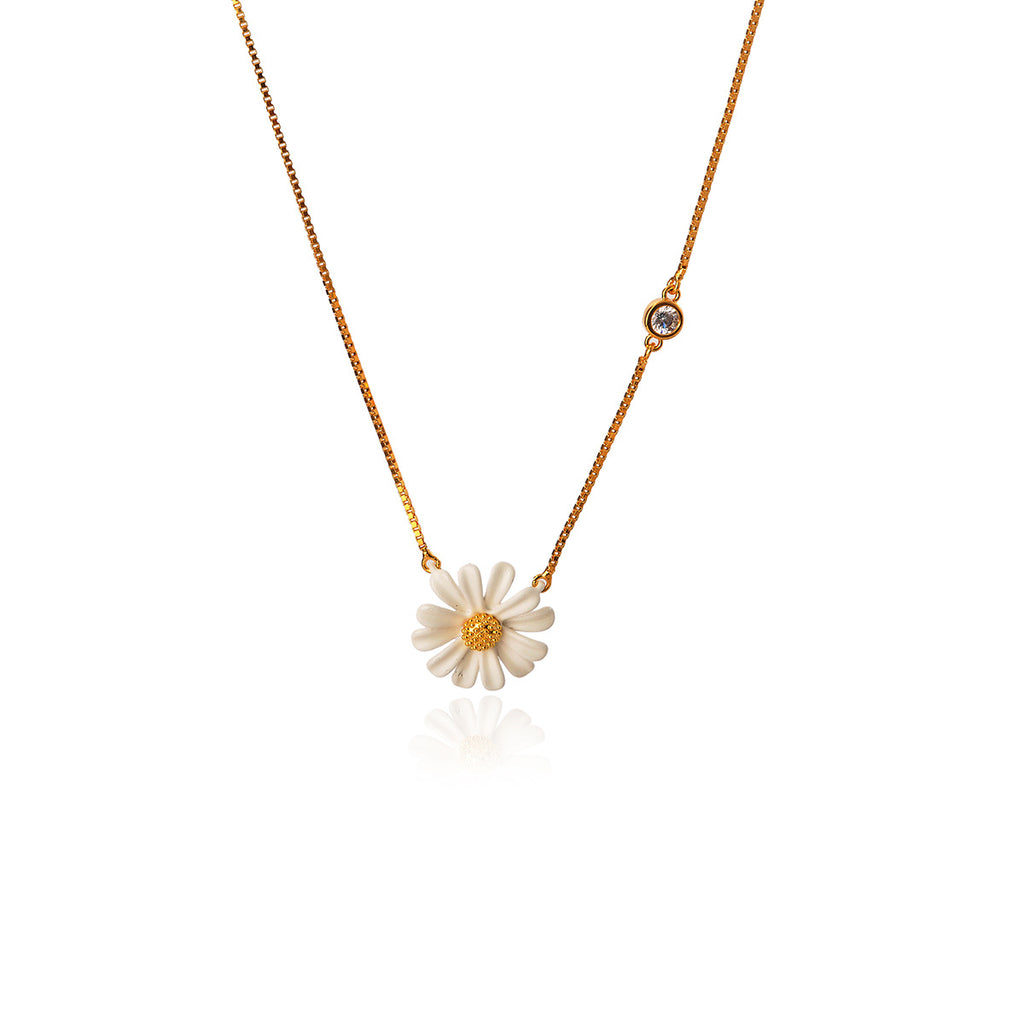 Summer Daisy Flower Versatile Collarbone Chain for Women 2025 New High-end Light Luxury Niche Neck Chain