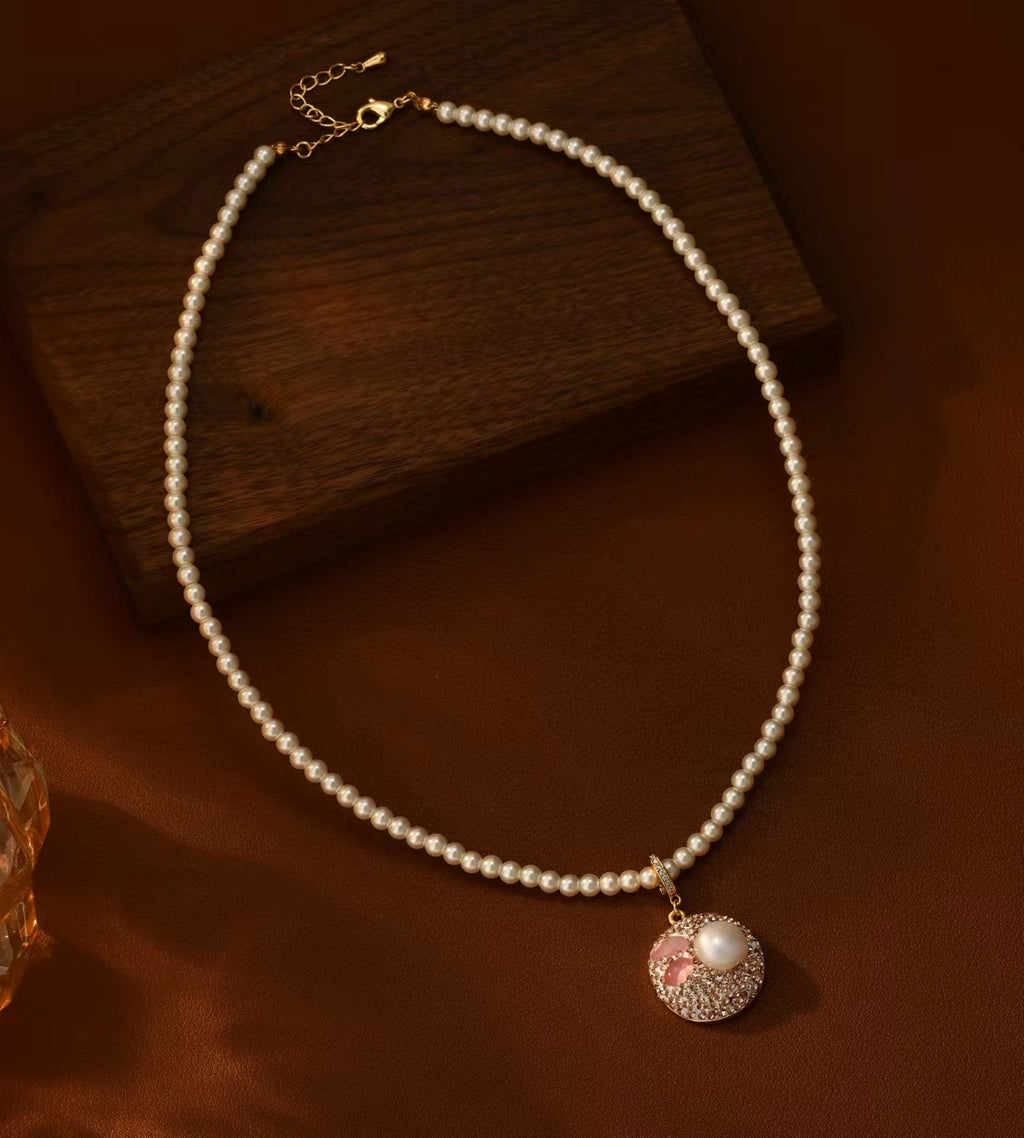 Natural Baroque Bead Pendant Fairy Pink Stone Versatile Sweet Style Necklace for Women Elegant Collarbone Chain