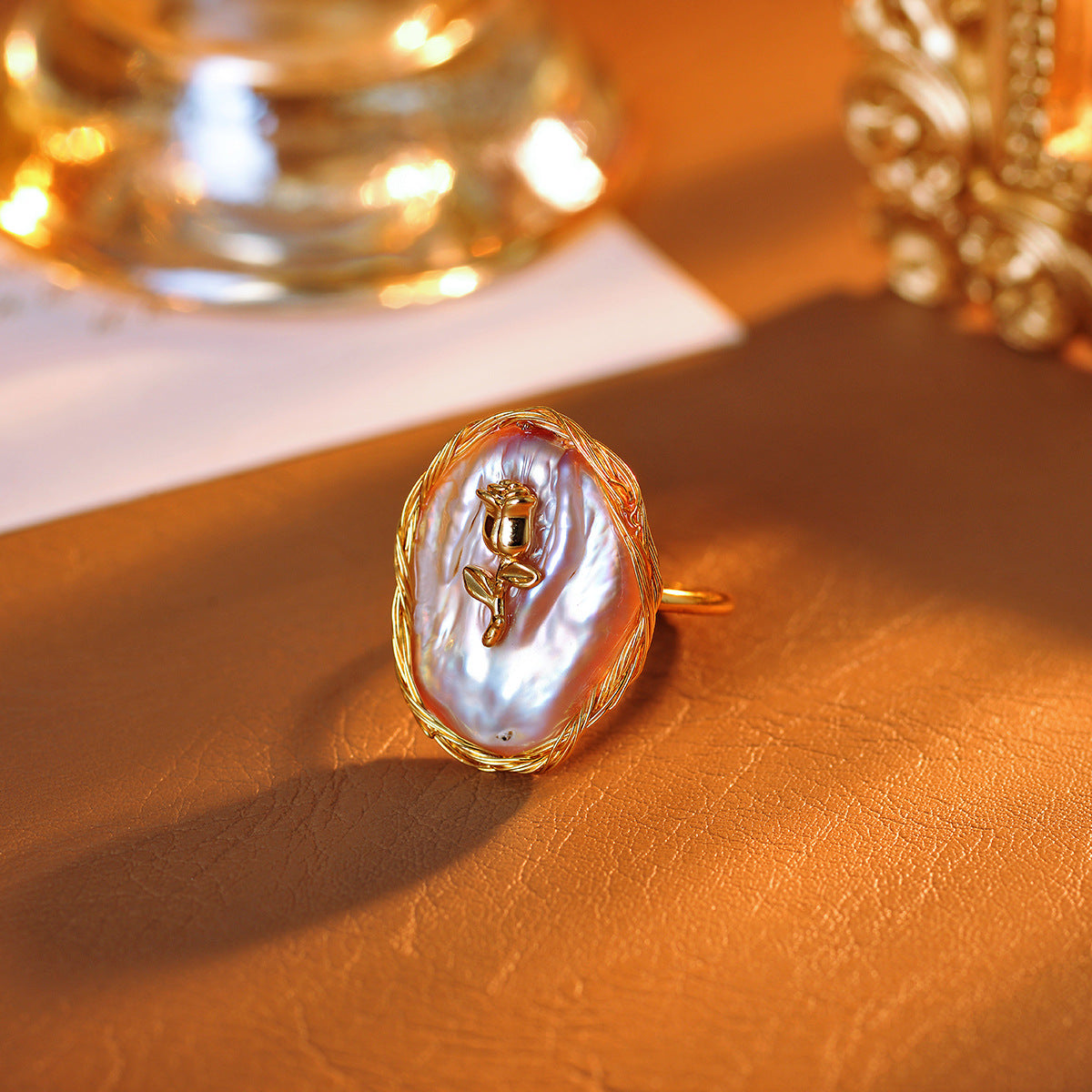 French Vintage Style Rose Pendant Light Luxury Niche Fashion Pearl Necklace for Women Versatile High-End Feel