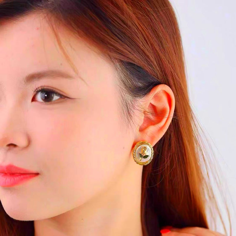 Copper Gold-Plated New Chinese Style Natural Baroque Pearl Necklace Vintage Fashion Light Luxury Rose Flower Necklace Collarbone Chain