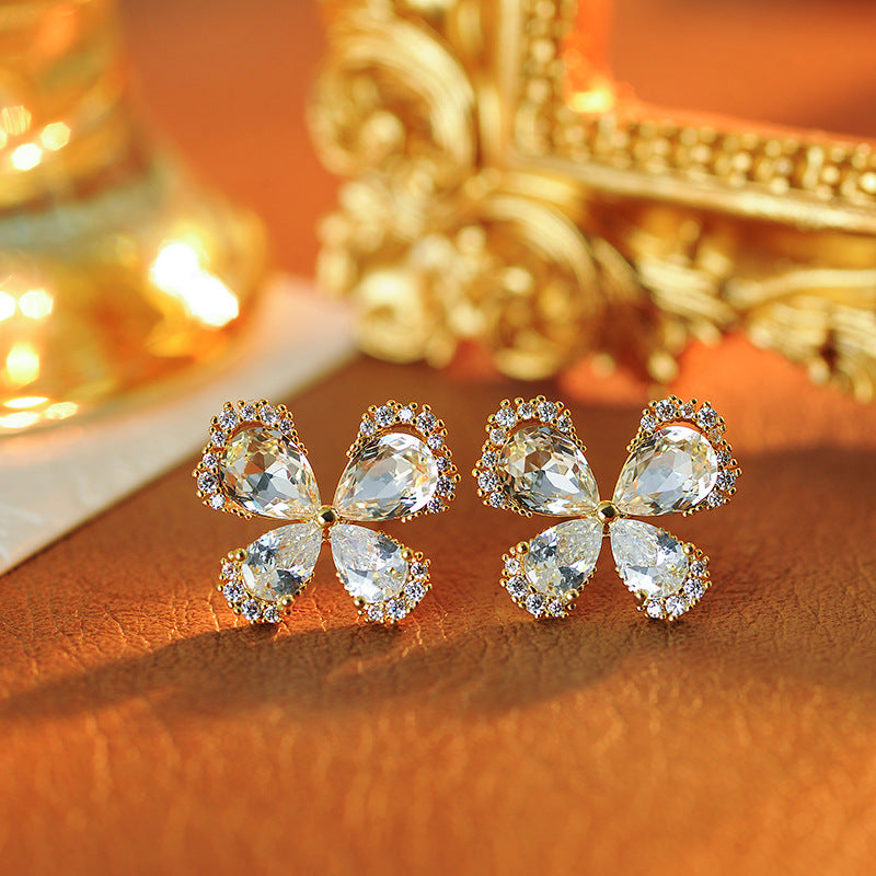 Romantic Love Letter Butterfly Pearl Tassel Necklace for Women High-end Light Luxury Niche Collarbone Chain Elegant Choker