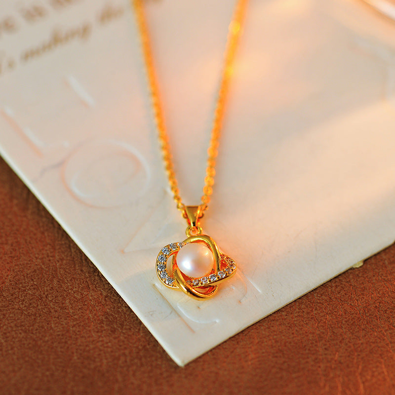 Design Sense Hollow Pearl Pendant Necklace for Women New Hot-Selling Light Luxury Choker Niche Collarbone Chain Accessories