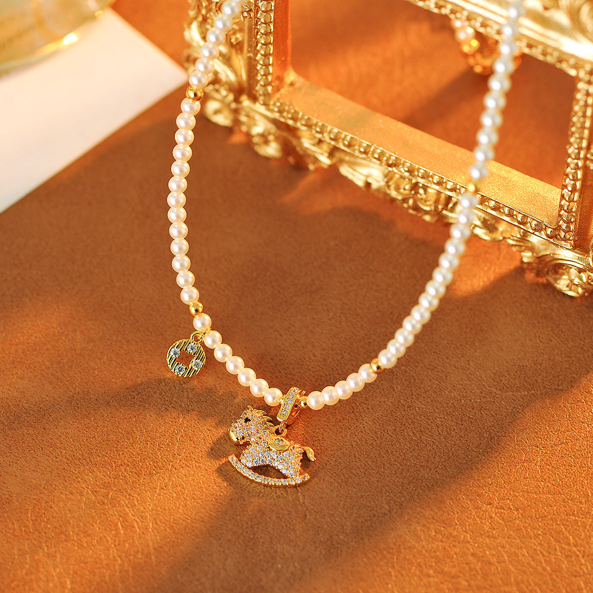 Instantly Rich High-End Beaded Pony Pendant Necklace Fashionable Versatile Light Luxury Niche Necklace