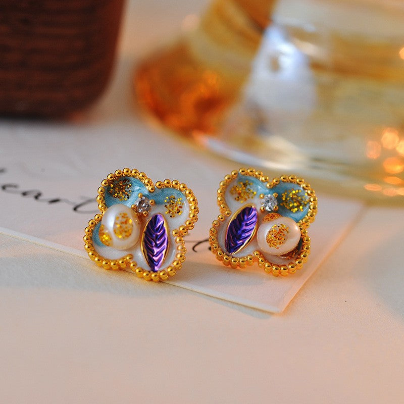 Oil Painting Style Enamel Four-Leaf Clover Necklace for Women Elegant Exquisite Simple Unique Design Collarbone Chain Fashion Sweater Chain