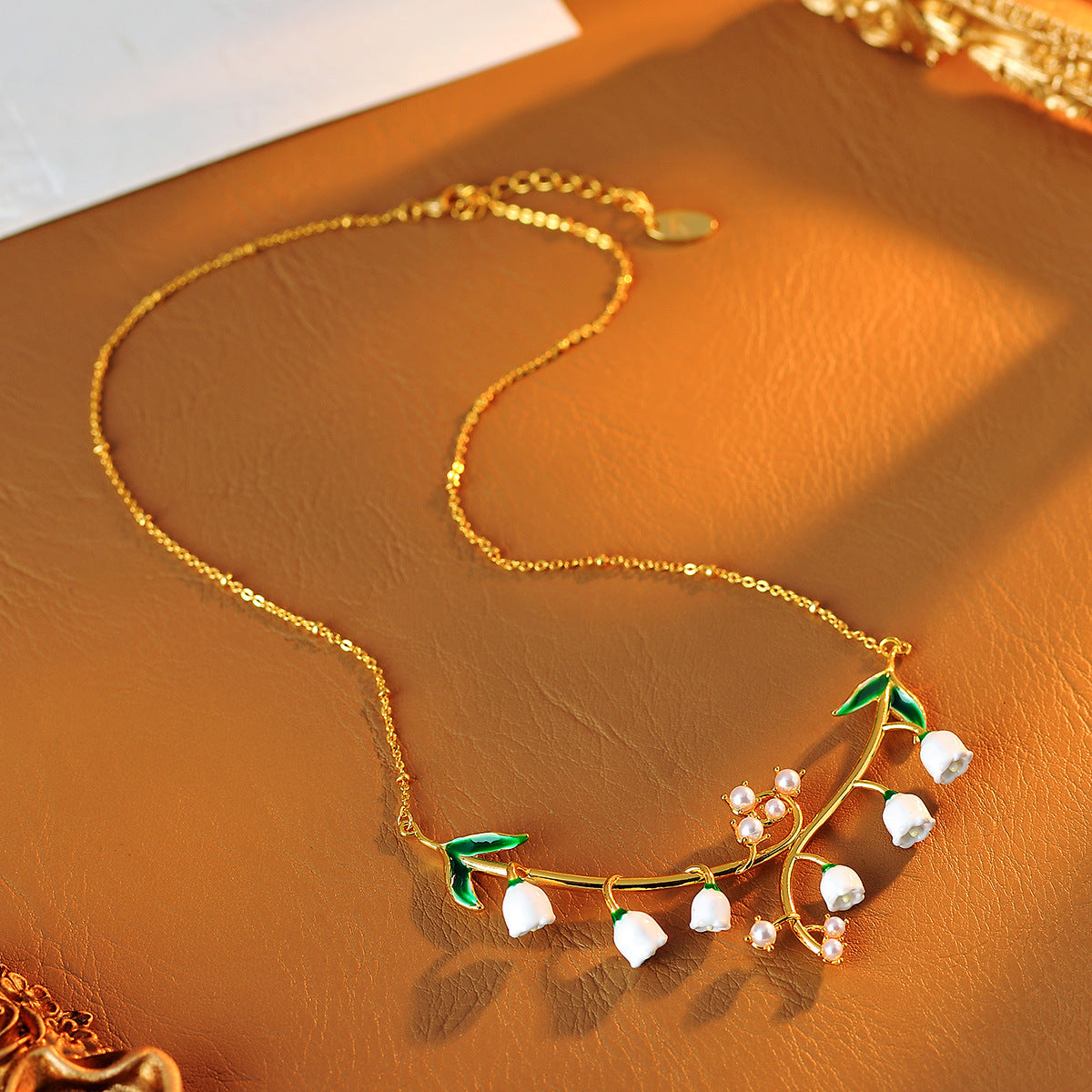 European and American Style Enamel Glaze Forest Style Sweet Plant Lily of the Valley Pearl Embellished Gentle Temperament Necklace