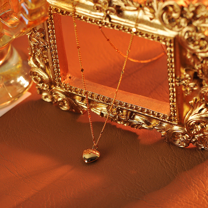 Minimalist Small Heart Necklace for Women 2025 New Hot-Selling Light Luxury Niche Design Ins Style Cold Wind Collarbone Chain