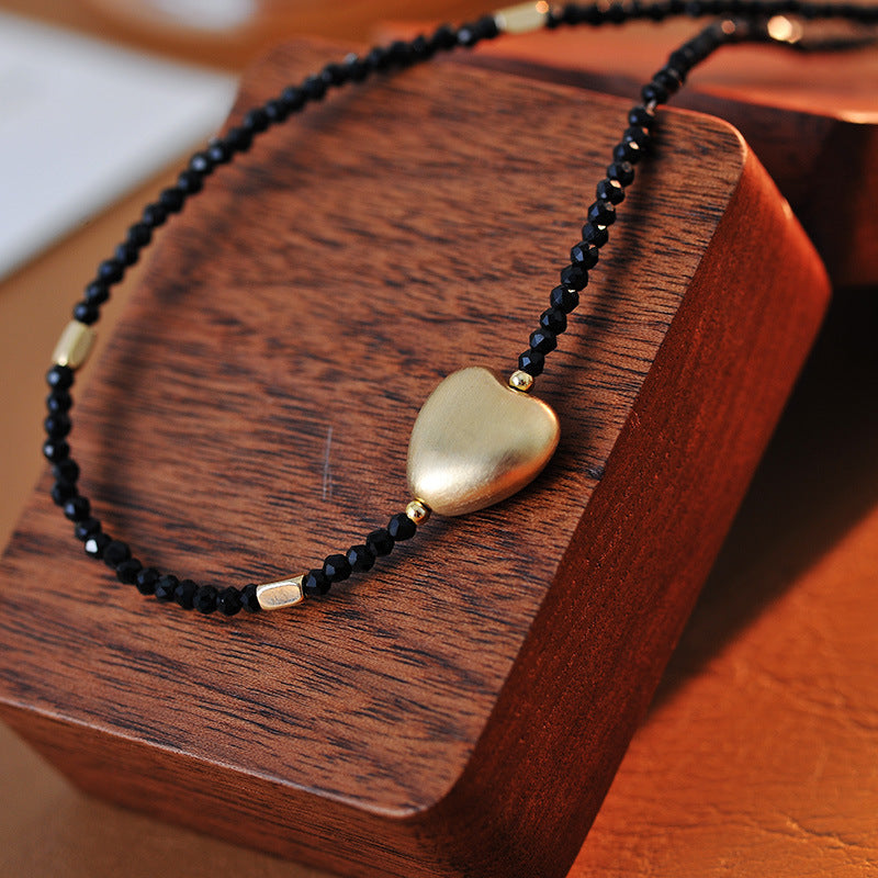 French Style Minimalist Small Heart Black Beaded Niche Personality Design Necklace A10259 Exquisite