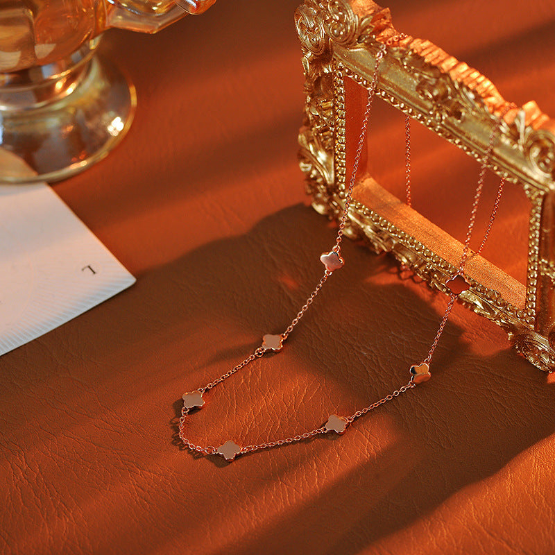 Graceful Luxury High-End Pearl Layered Necklace Personality Versatile Four-Leaf Clover Elegant Luxurious Exquisite Niche Design