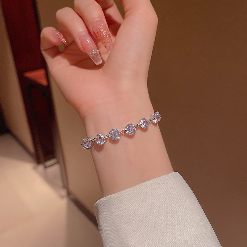 Light Luxury Niche Design Crystal Zircon Best Friend Bracelet for Women, Adjustable and Exquisite Pull Chain Bracelet