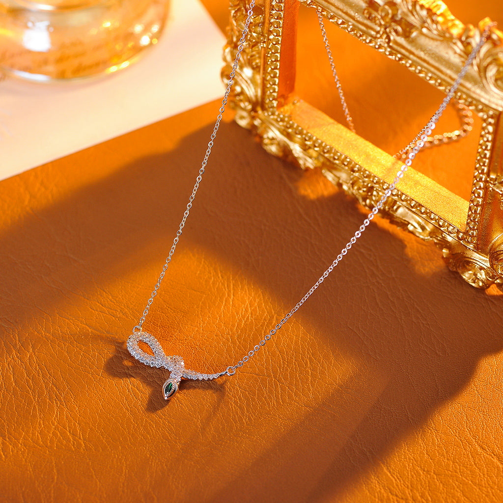 New Hot-Selling Diamond-Studded Necklace Versatile Zodiac Snake Simple Collarbone Chain Niche Ins Style Jewelry