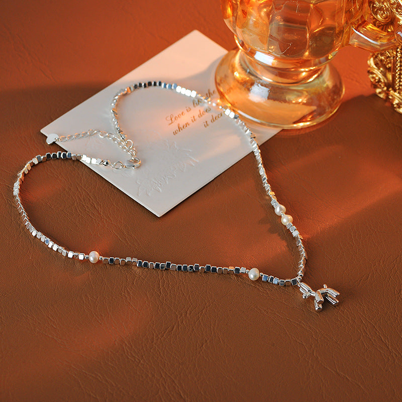 Broken Silver Puppy Freshwater Pearl Necklace for Women New Hot-Selling Niche Design Sense Collarbone Chain Simple Choker