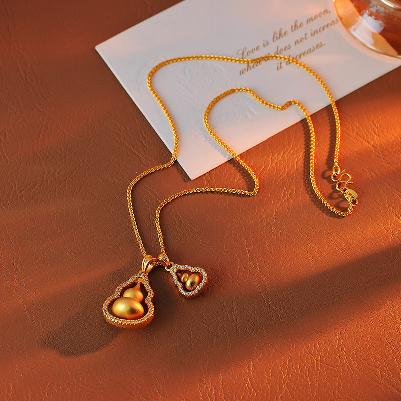 Wei Xue Same Style New Chinese Style Hollow Zircon Rotatable Gourd Necklace Light Luxury High-end Clavicle Chain