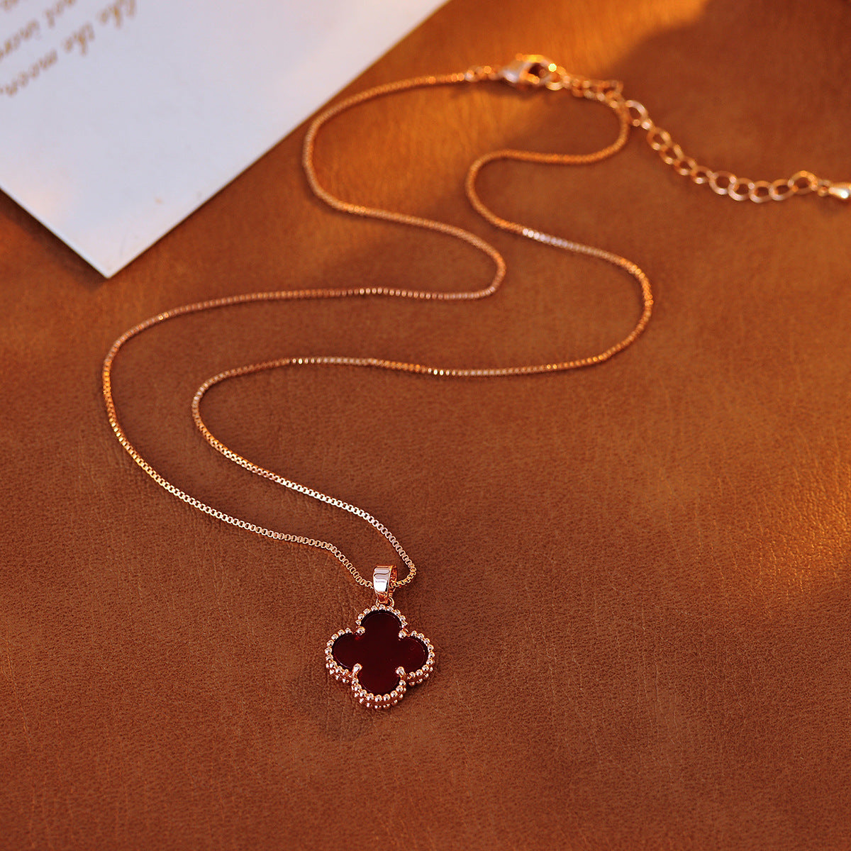 Red Four-Leaf Clover Necklace for Women 2025 New Natural Red Agate Collarbone Chain Light Luxury High-End Choker