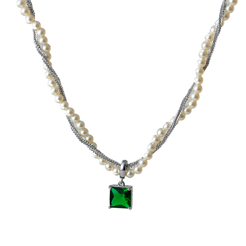 European and American Style Fashion French Retro High-End Pearl Wrapped Small Square Zircon 2024 Hot-Selling Collarbone Chain