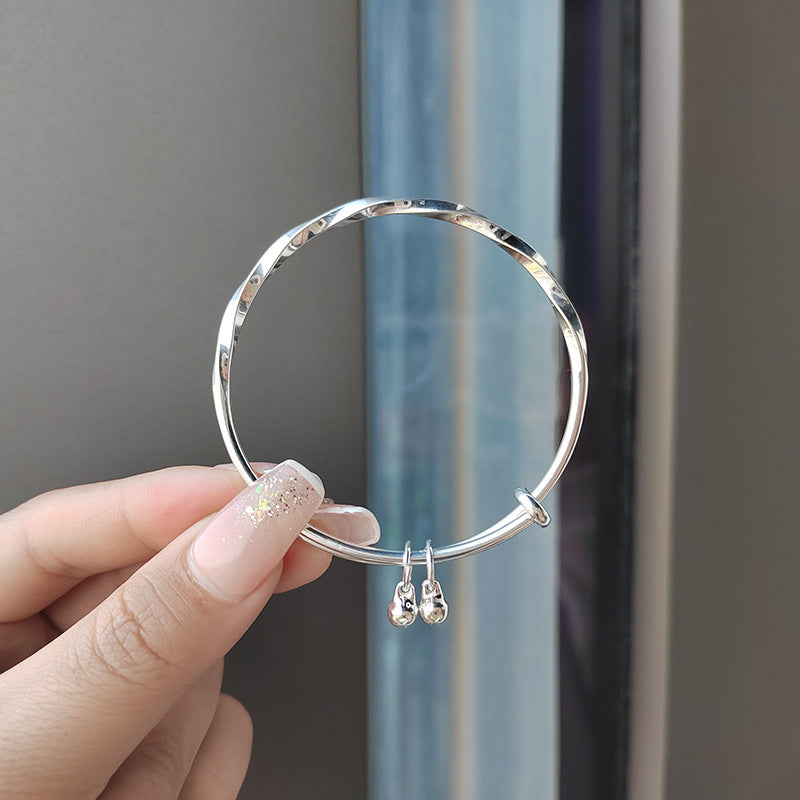 Japanese and Korean Adjustable Wave Pattern Bell Bracelet for Women, Niche Simple Versatile Solid Braided Hand Jewelry, Light Luxury