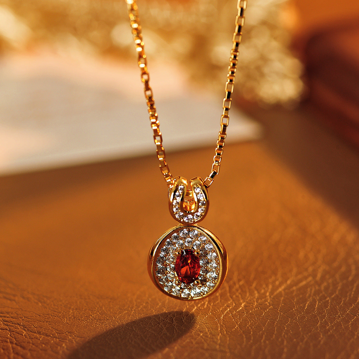 Copper Jewelry French Retro Ruby Necklace for Women, Unique Design Clavicle Chain, Elegant Versatile Choker