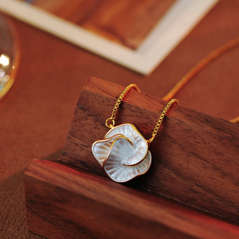 Korean Fashion New Oil Drop Camellia Collarbone Chain Necklace for Women Real Gold Plated Versatile Choker A10162