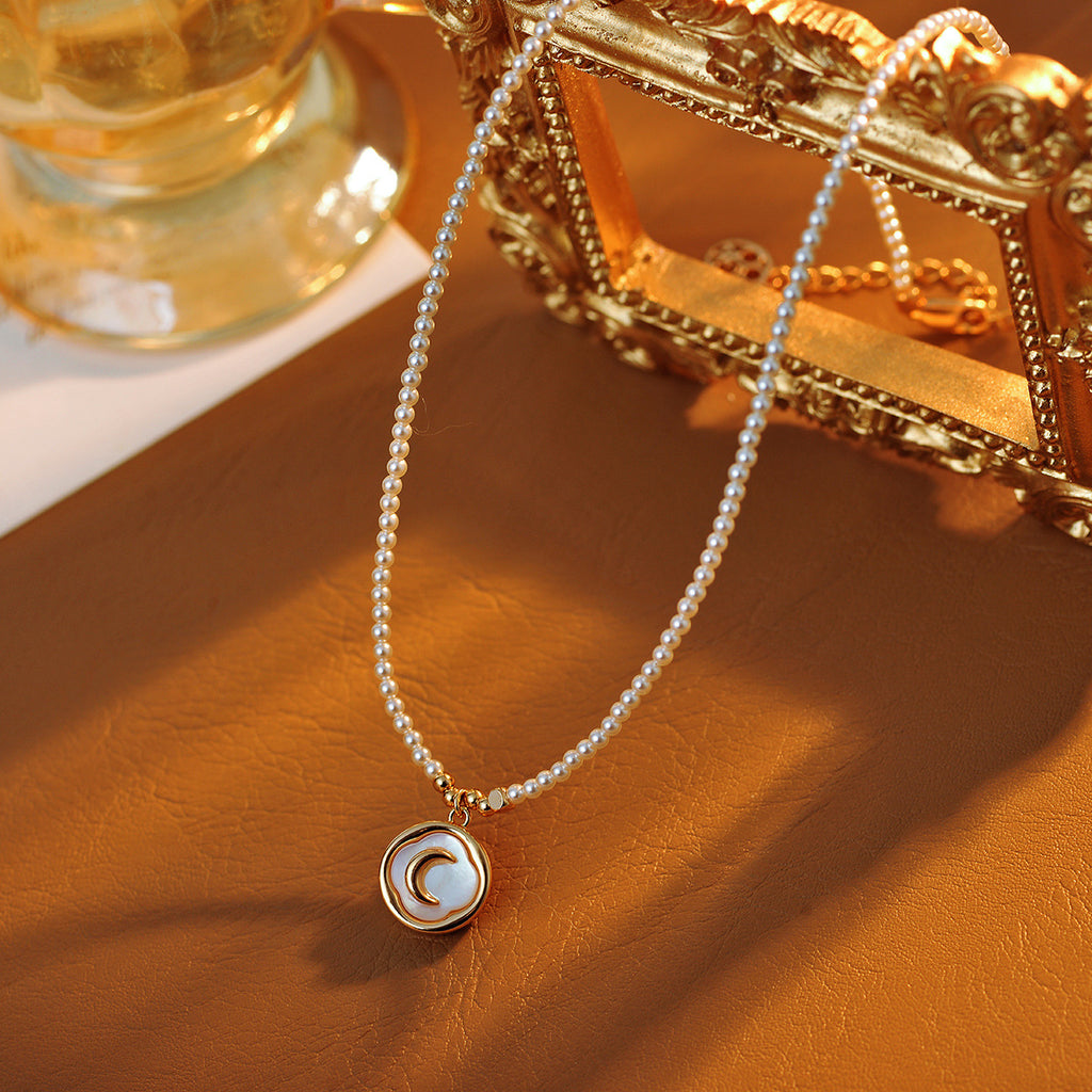 Moon Necklace Real Gold Electroplated Moon French Pearl Necklace Light Luxury Collarbone Chain High-end Necklace