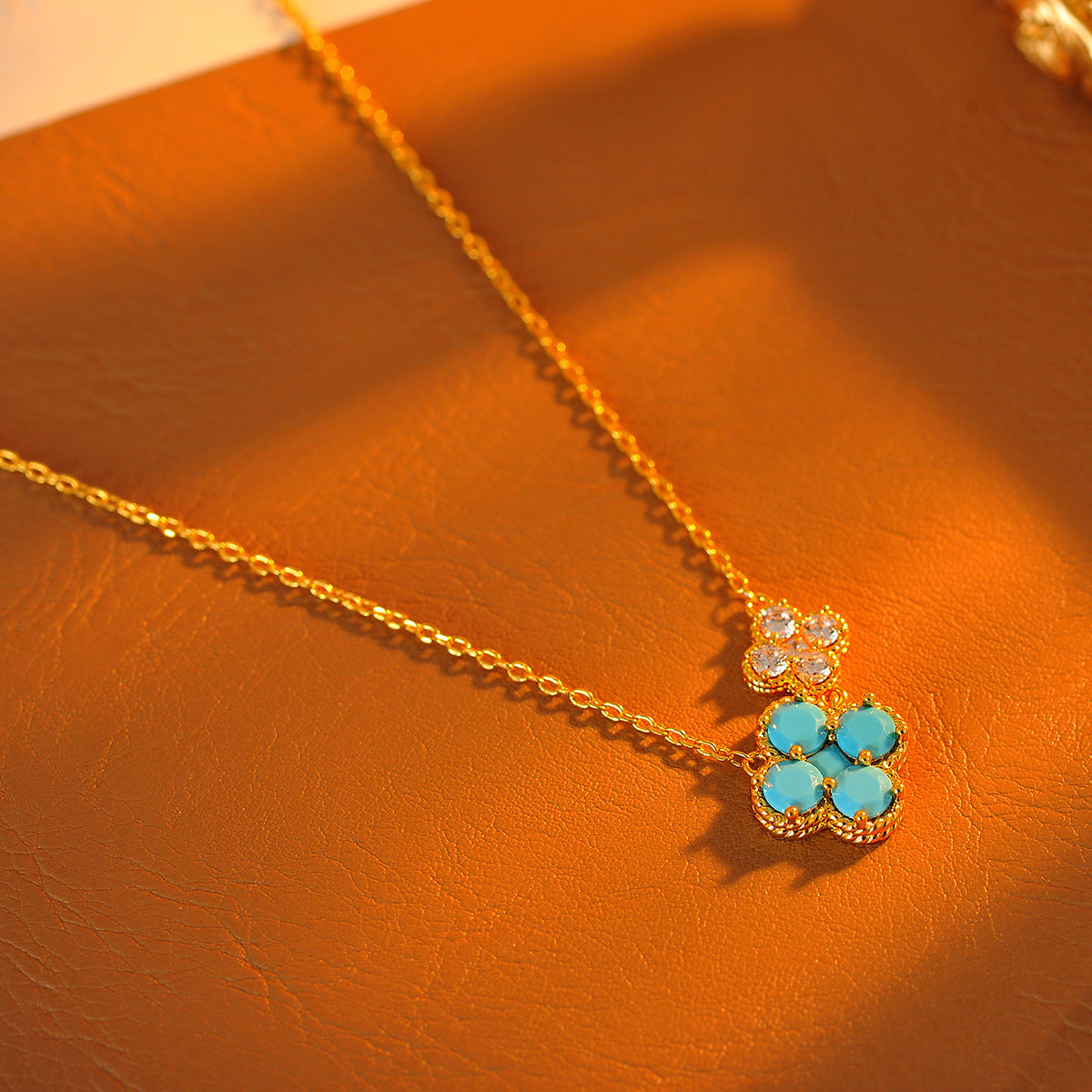 New Chinese Style Ultra Shiny Exquisite Flower Pendant Necklace Fashionable Elegant High-end Beautiful Collarbone Chain