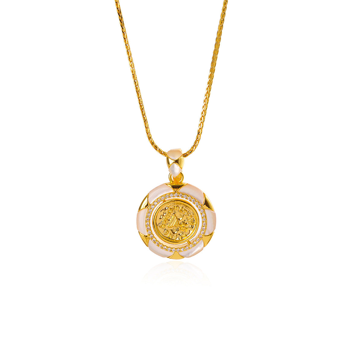 <Century Snake Hall> Fritillary Carving Three-Dimensional Ancient Coin Necklace Vintage Design Rotating Jewelry Pendant