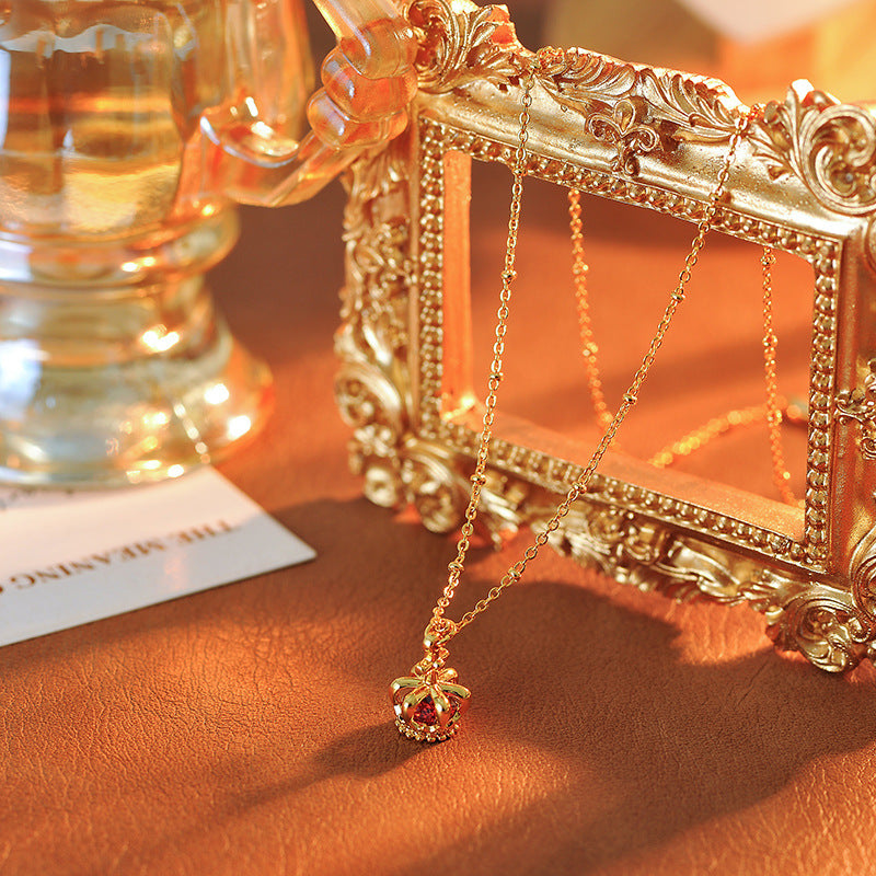 European and American New Retro Light Luxury Crown Zircon Necklace for Women Versatile High-end Simple Niche Fashion Minimalist Choker