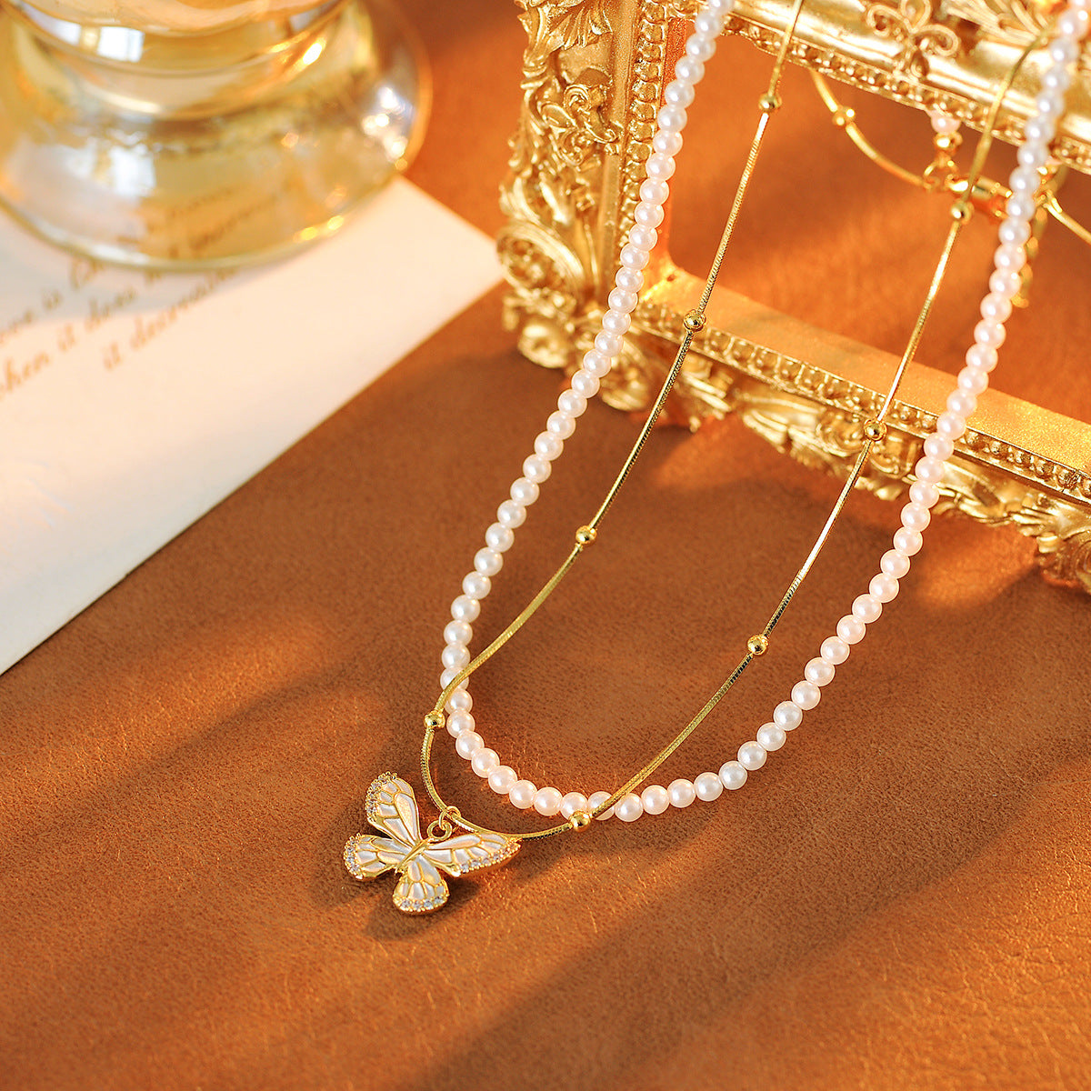 Butterfly Double Layer Necklace Pendant Fashion Versatile Collarbone Chain Light Luxury High-end Sense Elegant Jewelry